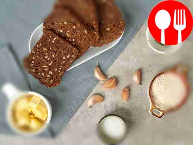 Растопите сливочное масло в микроволновке до...