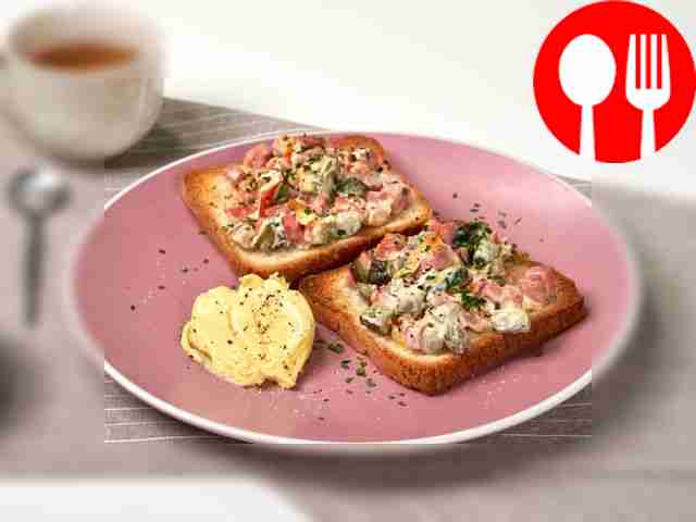 Toast with boiled sausage