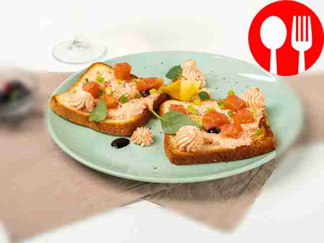 Тост с сыром филадельфия