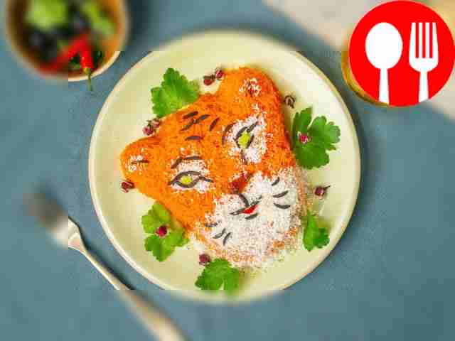 Before serving, place the Tiger salad in the...