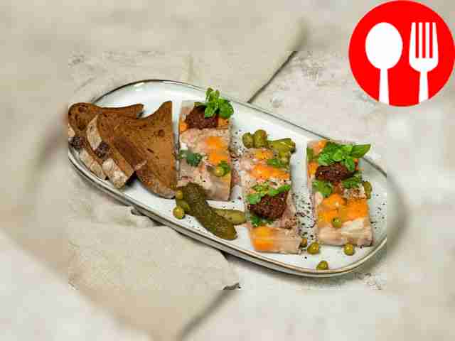 Холодец из свиной рульки