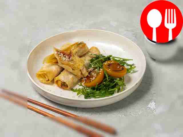 Фило с королевскими креветками