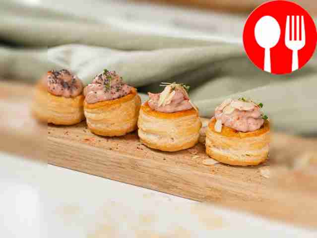 Vol-au-vents with pate
