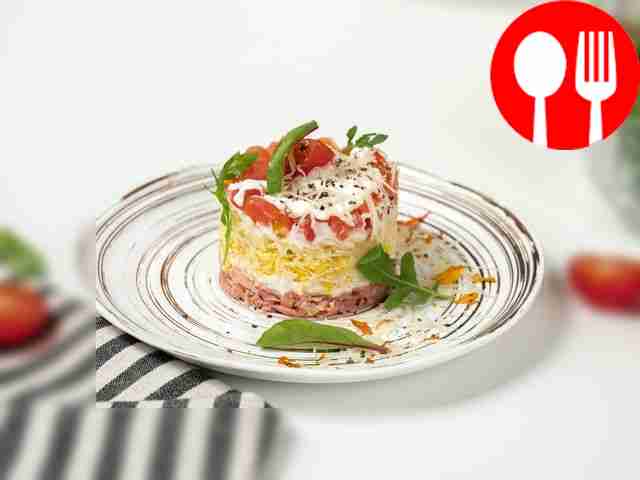 Салат с рыбными консервами