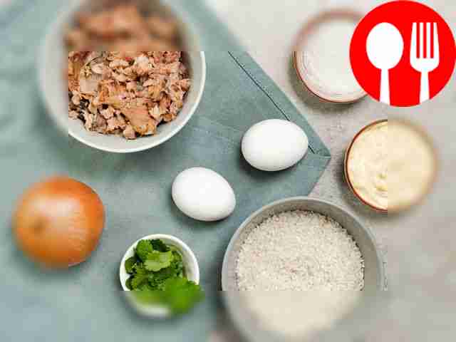 Откройте консервированную сардину, слейте...