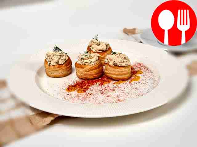 Волованы с творожным сыром и зеленью