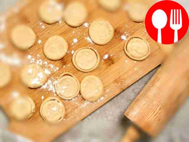 Make vol-au-vents. Roll out the dough thinly....