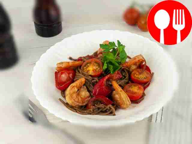 Soba noodles with shrimp