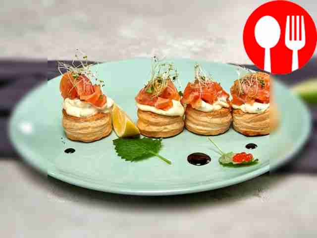 Vol-au-vent with salmon