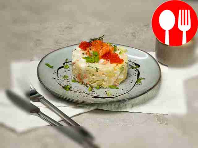 Простой и вкусный рыбный салат