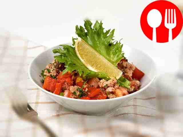 Fish salad with oil and tuna