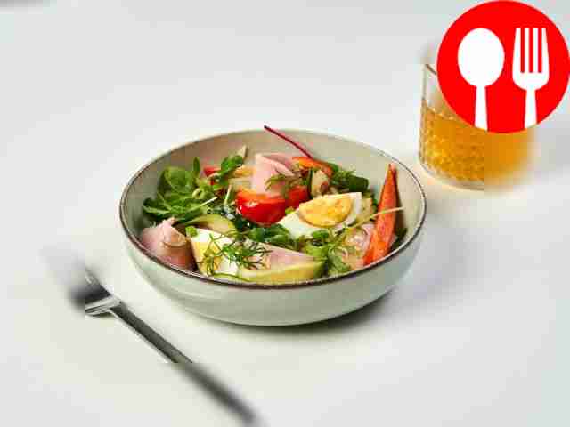 Салат «Нежность» с ветчиной