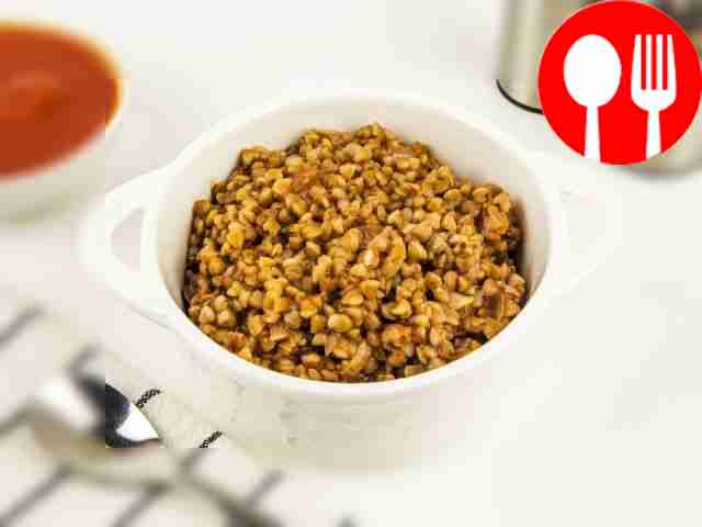 Гречка с томатной пастой Buckwheat with tomato paste