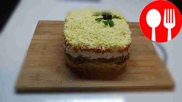 Подавайте салат после охлаждения в...