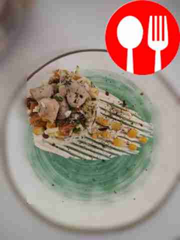 Фермерский салат с курицей