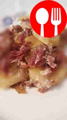 Картофель с колбасой и фаршем