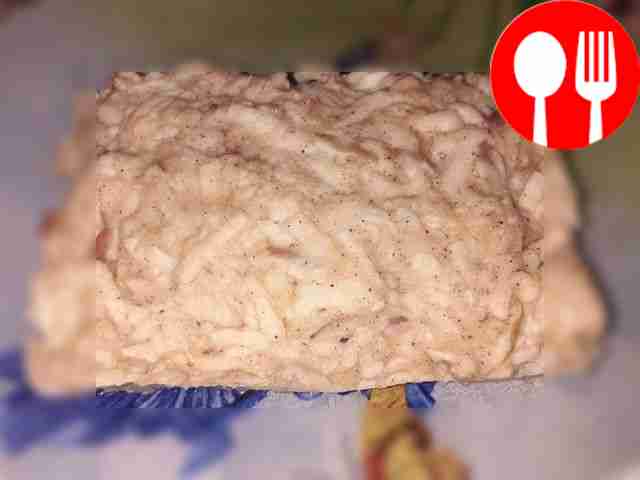 Let the pie cool and transfer to a plate.