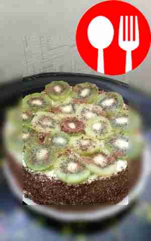 Sponge cake with fruits and cottage cheese