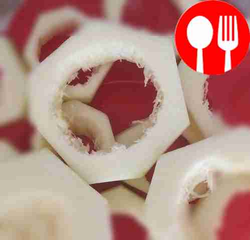 Очистите кабачки от кожуры и семечек, промойте...