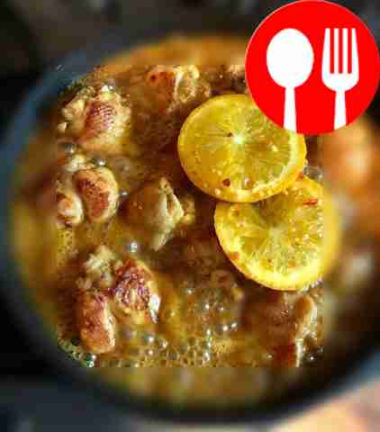 Chicken with oranges in honey-cognac sauce