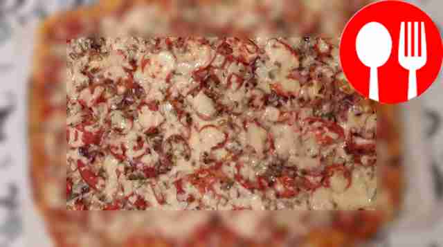 Необычная пицца на тесте из манки