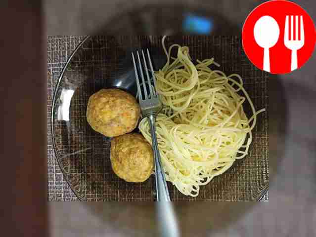 Диетические котлетки в духовке