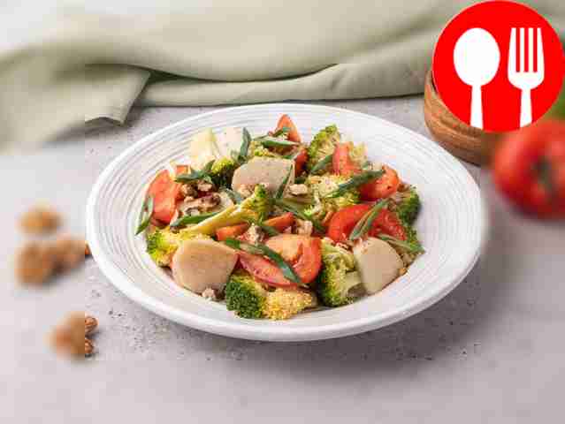 Raw broccoli salad with walnuts