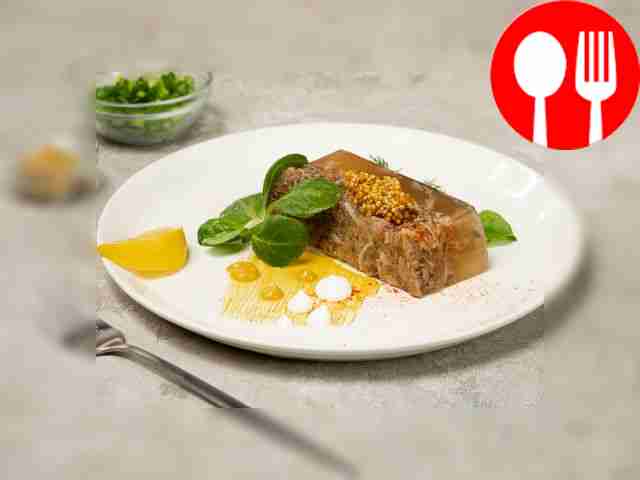 Холодец из трех видов мяса в скороварке