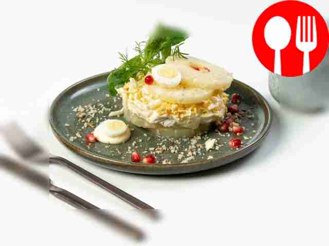 Салат «Нежность» с ананасом