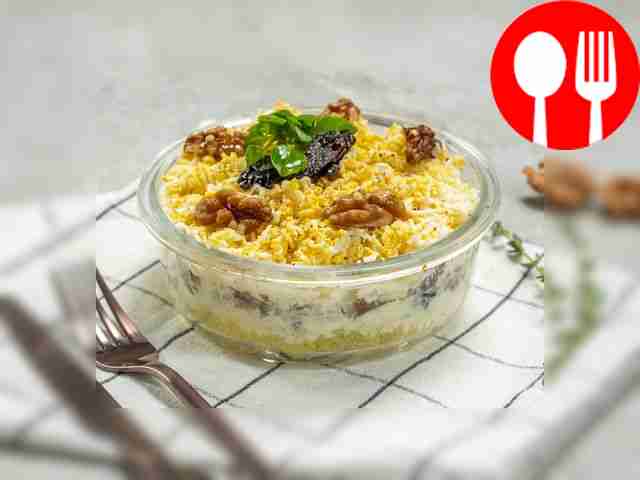 Салат «Нежность» с консервами