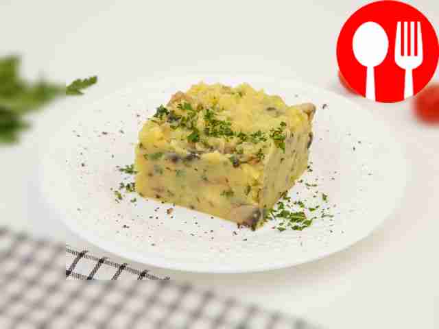 Puree with mushrooms and herbs
