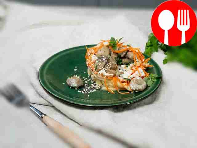 “Mushroom glade” with Korean carrots and fresh herbs