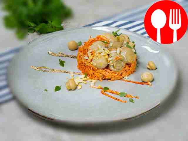 Mushroom Glade salad with Korean carrots