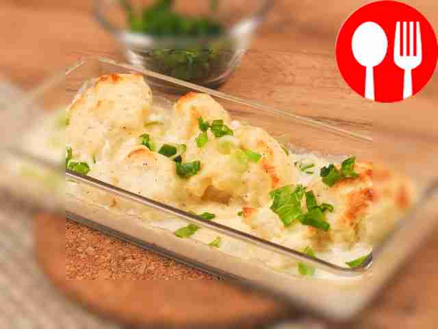 Cauliflower in creamy sauce