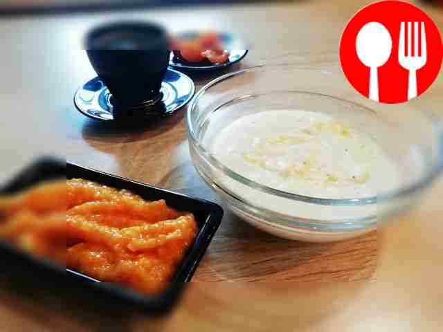 Semolina porridge with citrus jam