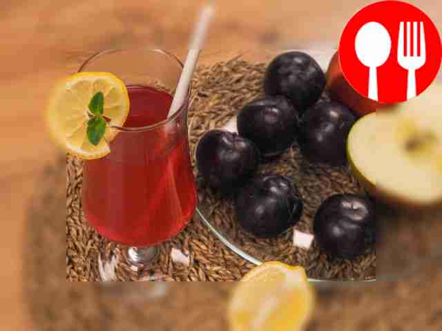 Приготовьте ингредиенты. Налейте в кастрюлю...