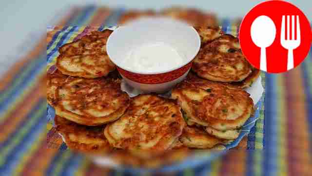 Кефирные оладьи а-ля пицца