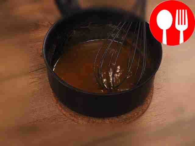 Caramel for Snickers cake