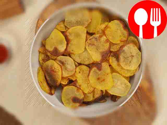 Season the finished chips with paprika and...