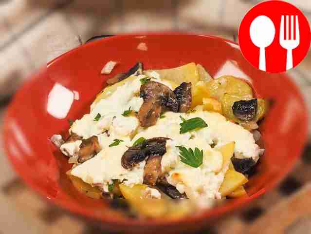 Potatoes with champignons in the oven