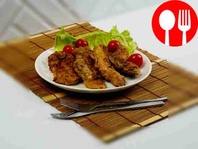 Сочные отбивные в чесночном кляре