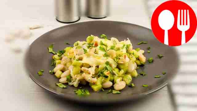 Рагу из фасоли и кабачков