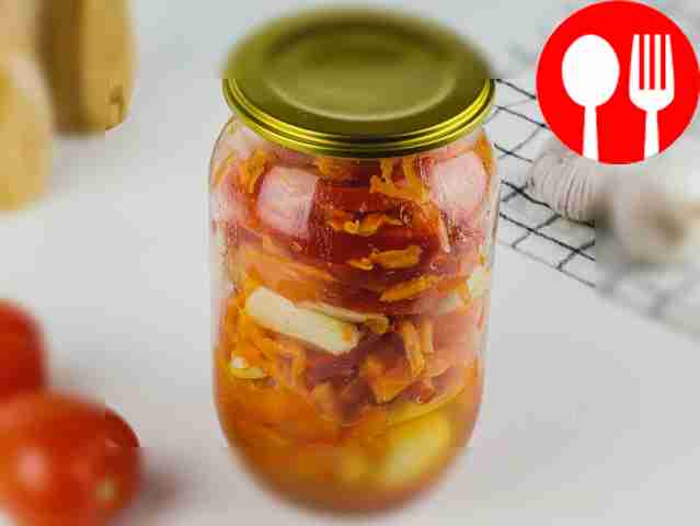 Салат из помидоров, перца и моркови на зиму