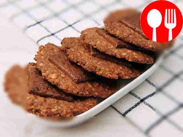 Овсяное печенье с кусочками шоколада