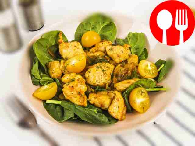 Chicken fillet with onions