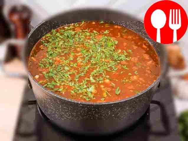 Остывшую баранину нарежьте мелкими кусочками....