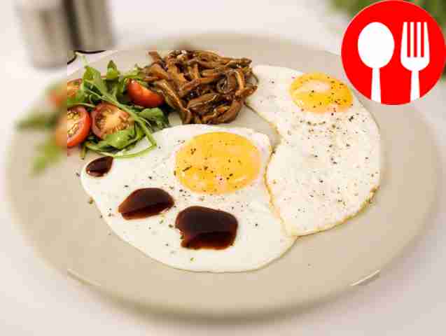 Яичница с вешенками