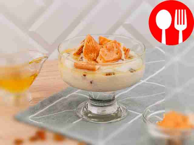 Tender breakfast of rice and cottage cheese