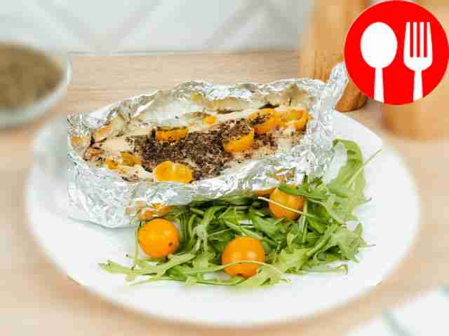 Кета, запеченная в сливках