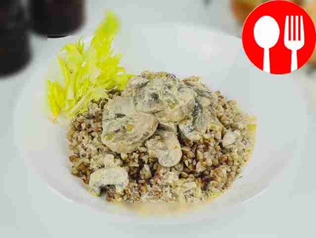 Гречка с подливкой